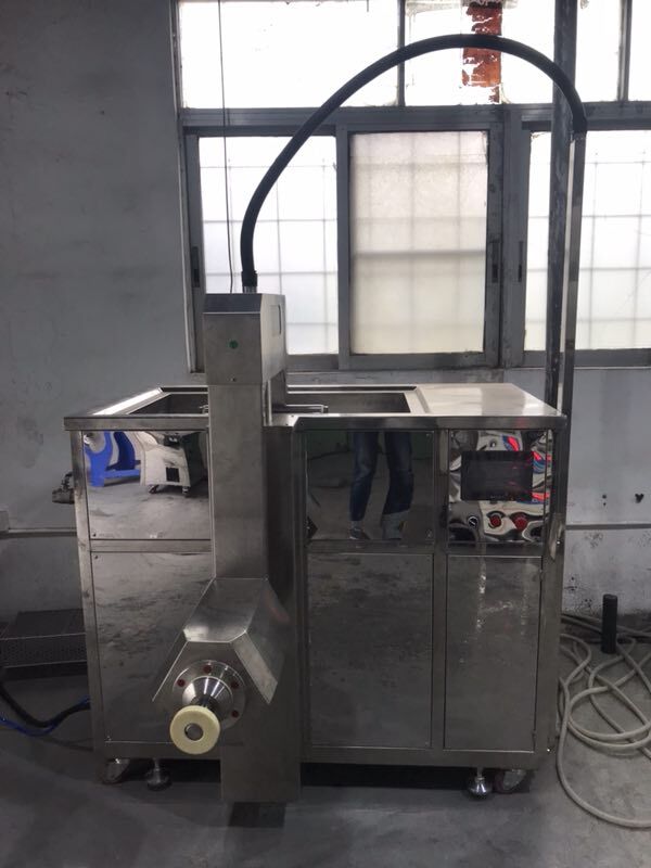 汽車(chē)輪胎清洗機(jī)圖 汽車(chē)輪胎清洗機(jī)圖