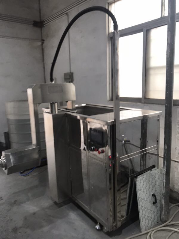 汽車(chē)輪胎清洗機(jī)圖1